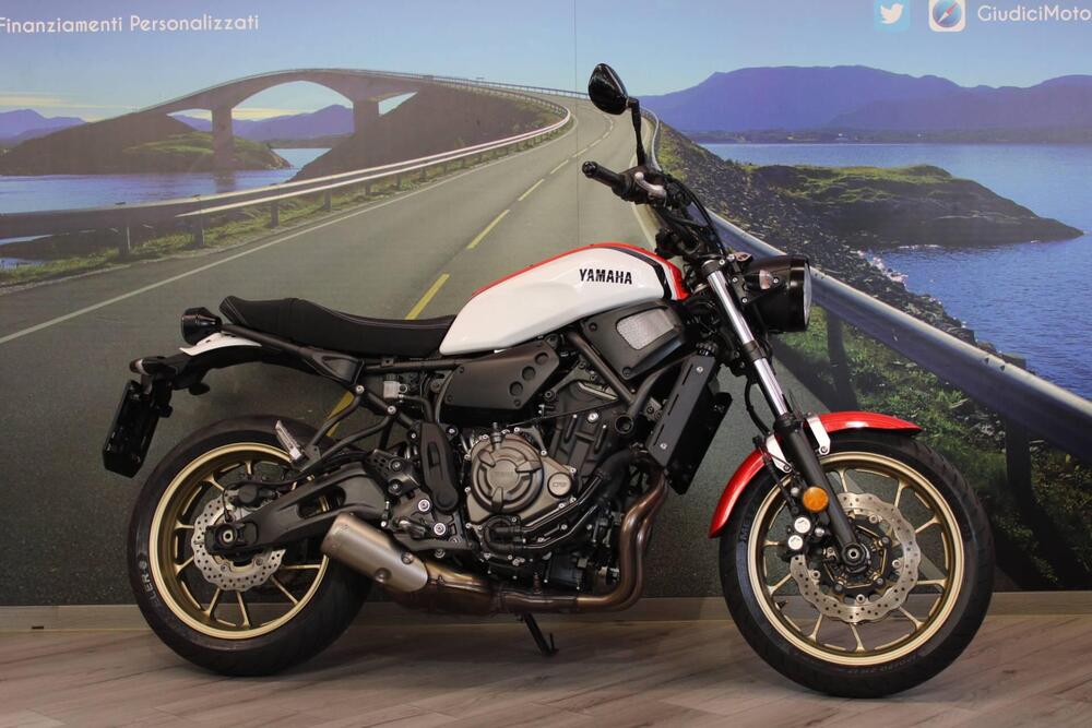Yamaha XSR 700 ABS (2016 - 20) (5)