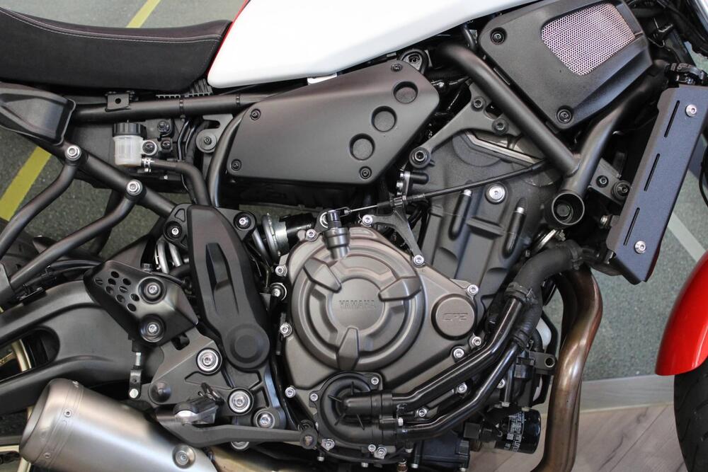 Yamaha XSR 700 ABS (2016 - 20) (14)
