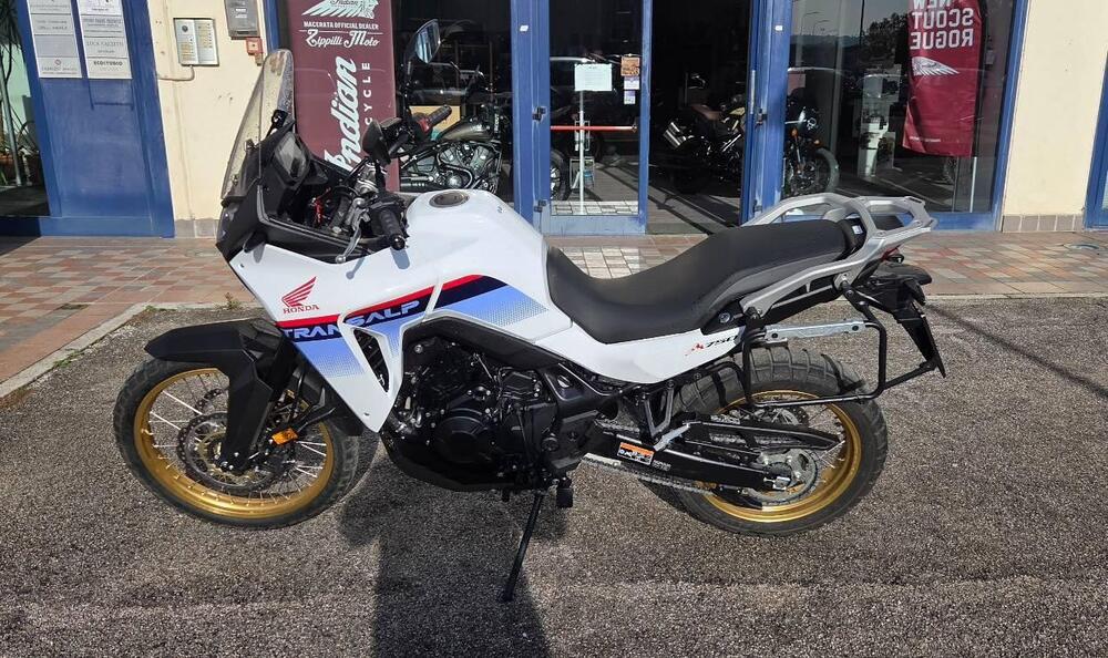 Honda Transalp XL750 (2023 - 24) (4)