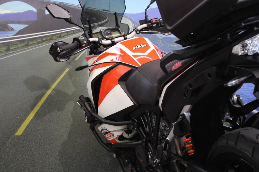 KTM 1050 Adventure (2015 - 16) (18)