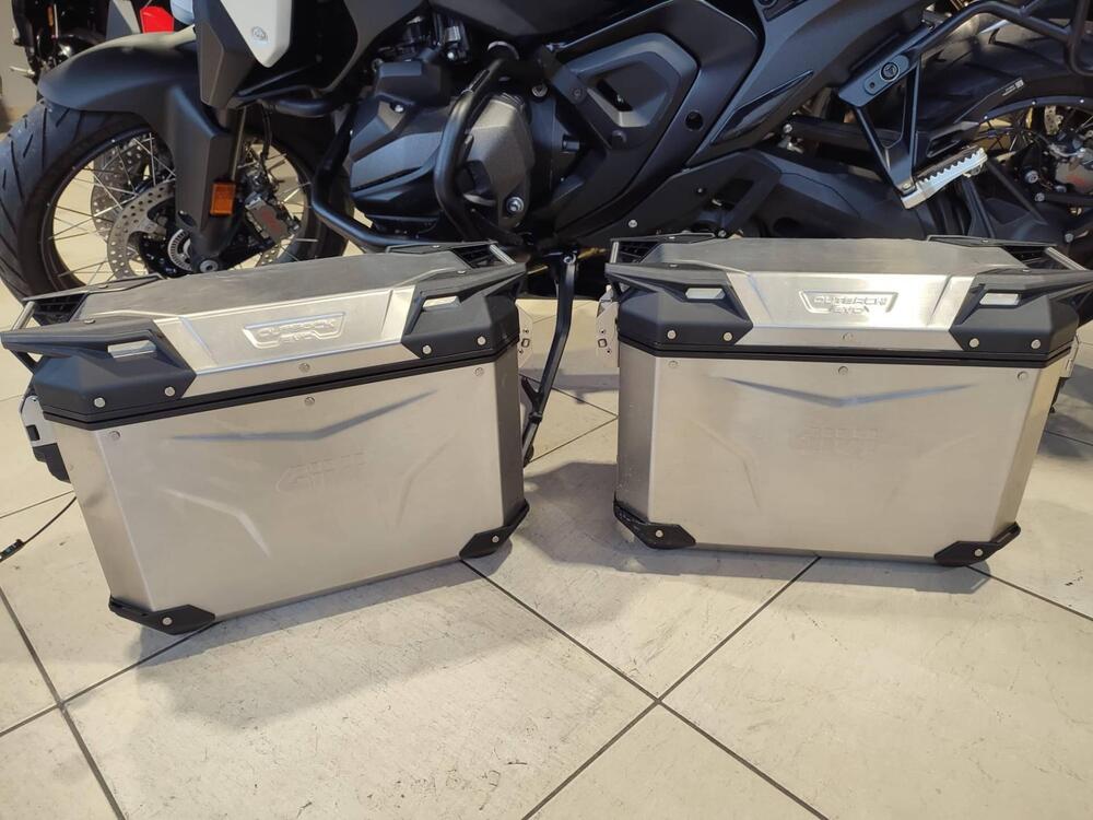 Bmw R 1300 GS Triple Black (2023 - 25) (10)