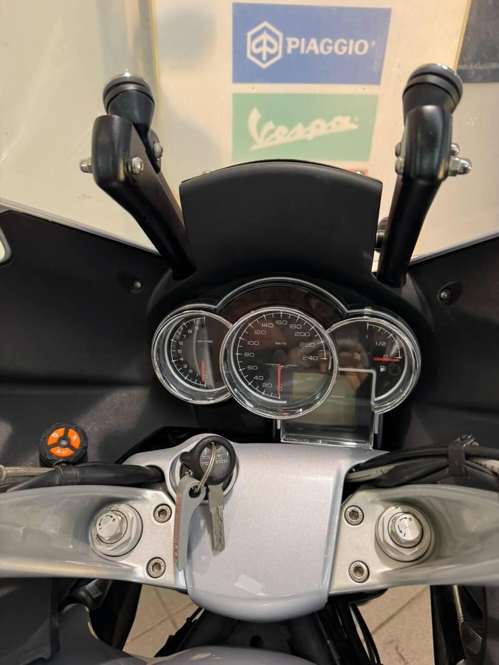 Moto Guzzi Norge 1200 GT (2009 - 11) (4)