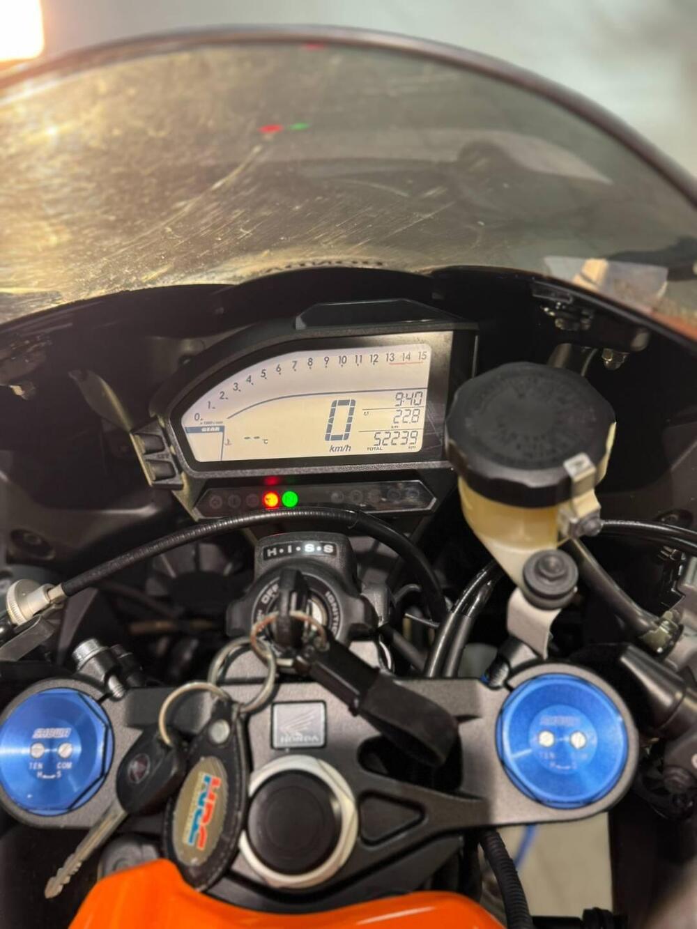 Honda CBR 1000 RR Fireblade (2012 - 16) (6)