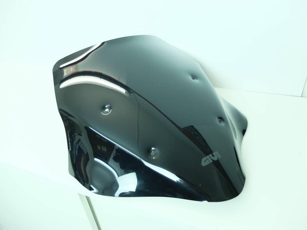 CUPOLINO BASSO SPORTIVO NERO LUCIDO D1109B GIVI HO (9)