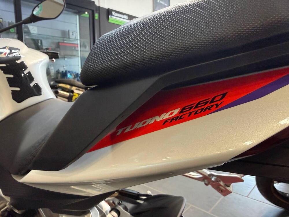Aprilia Tuono 660 Factory (2022 - 24) (3)