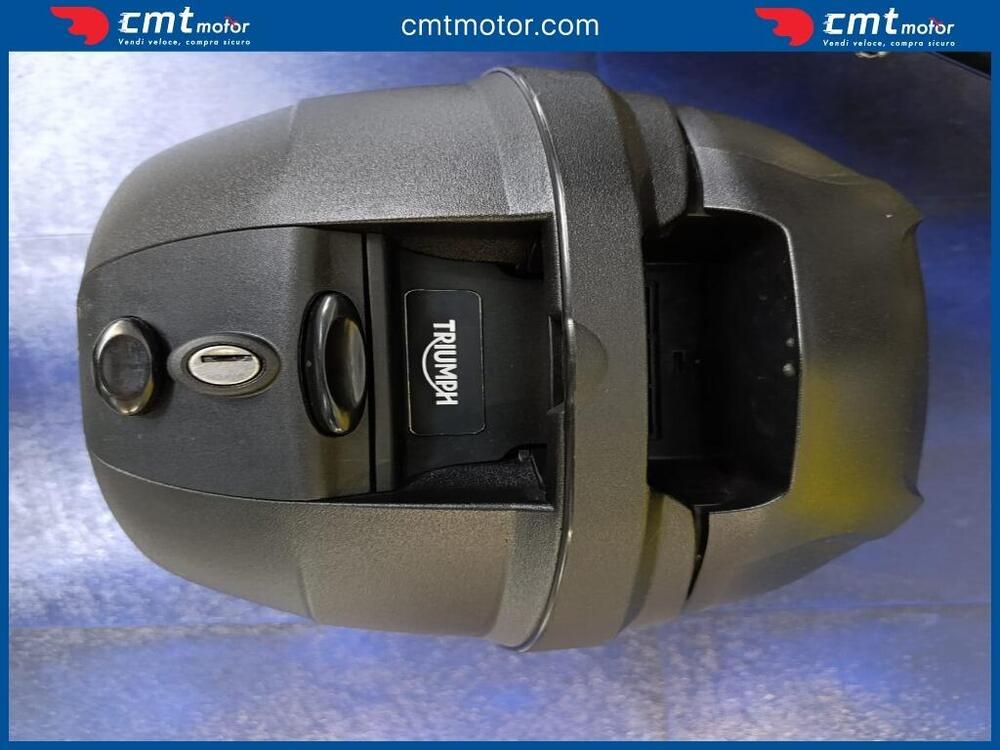 Triumph Bonneville T120 Ace (2019) (11)