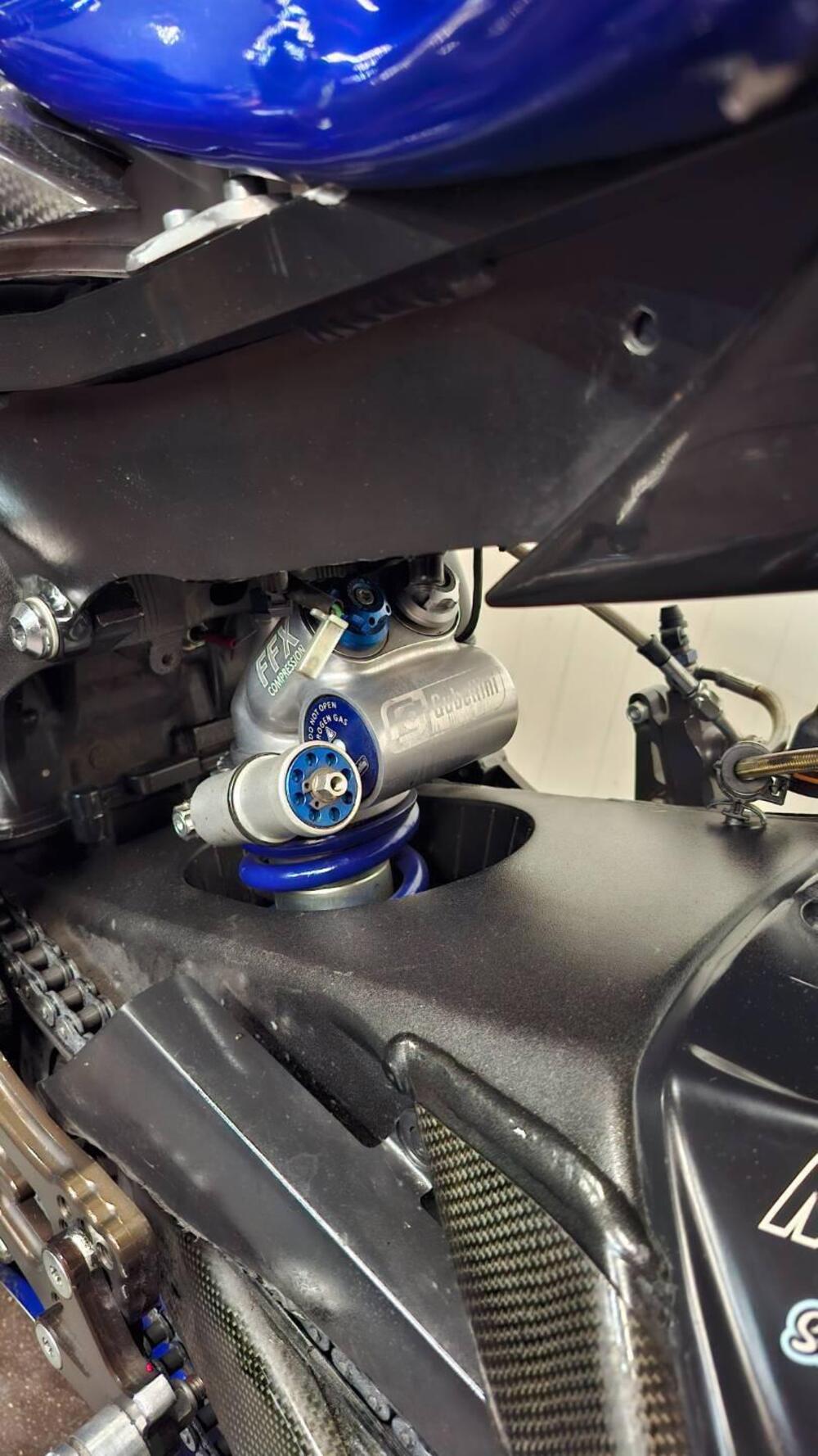 Yamaha YZF R6 (2006 - 07) (3)