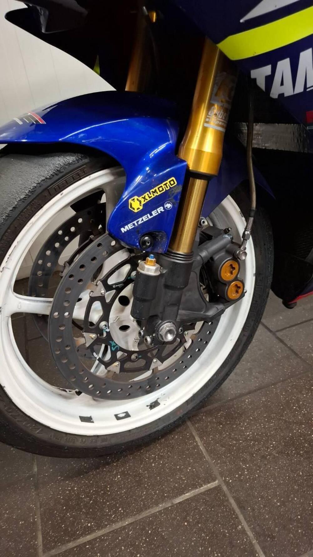 Yamaha YZF R6 (2006 - 07) (4)