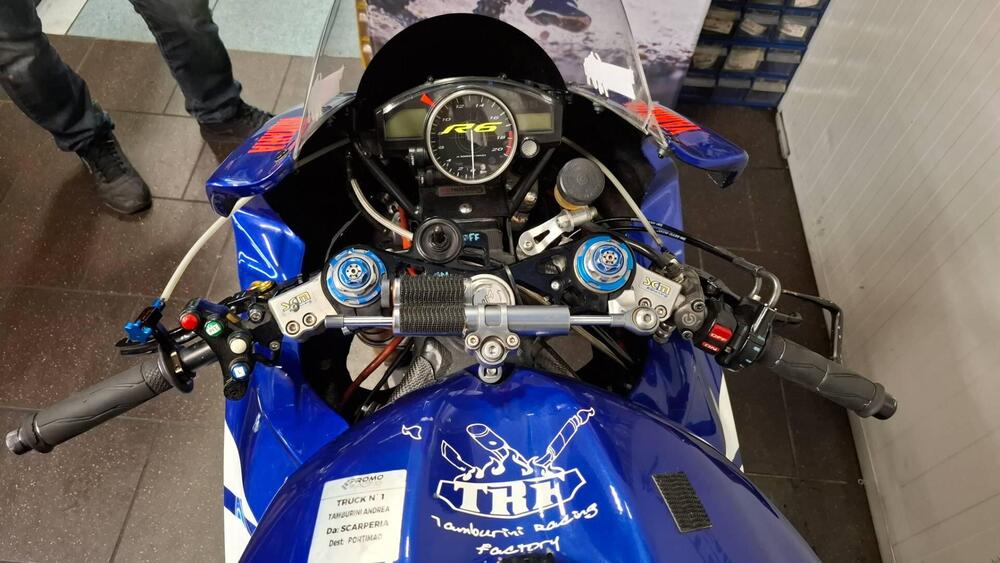 Yamaha YZF R6 (2006 - 07) (5)