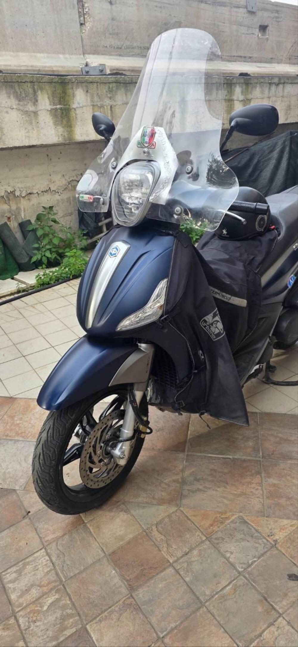 Piaggio Beverly 350 S ABS (2019 - 20) (7)