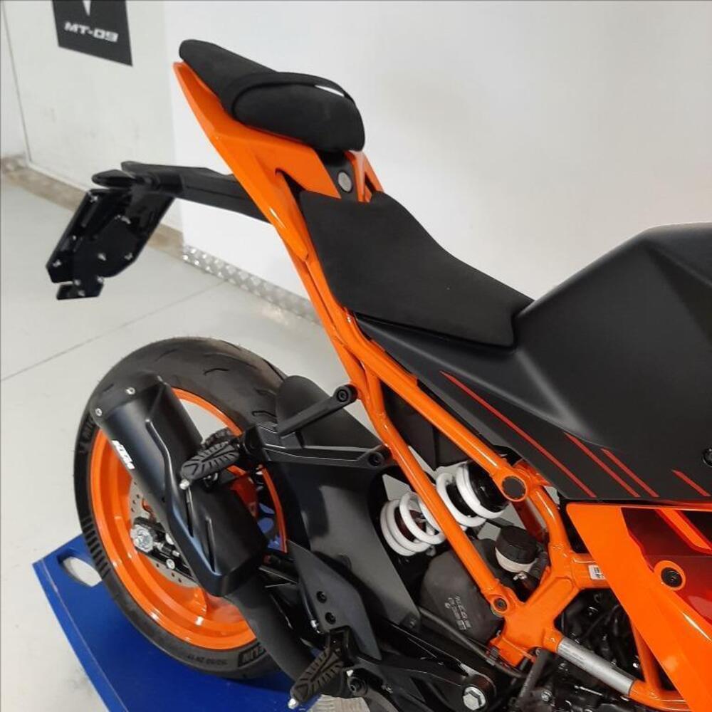 KTM RC 390 (2022 - 25) (11)