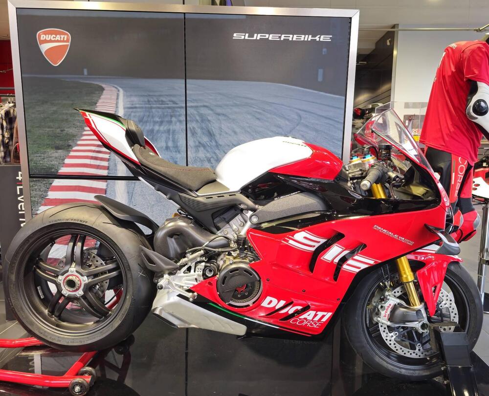 Ducati Panigale V4 SP2 30° Anniversario 916 (2024)