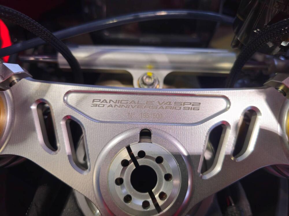 Ducati Panigale V4 SP2 30° Anniversario 916 (2024) (4)
