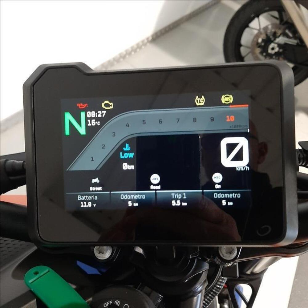 KTM 990 Duke (2024 - 26) (8)