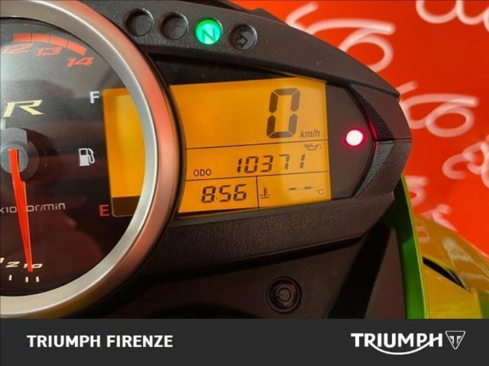 Kawasaki Z 750 R (2011 - 14) (8)