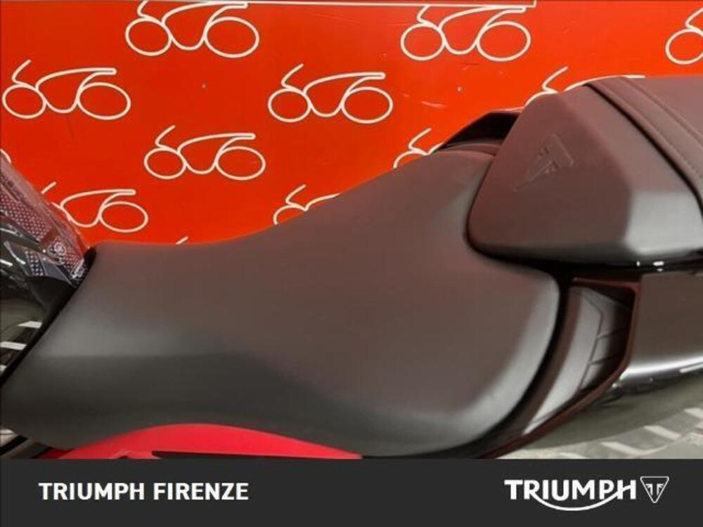Triumph Street Triple R (2020 - 22) (6)
