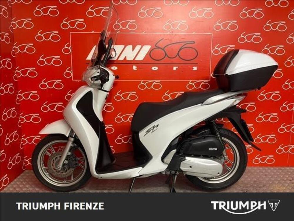 Honda SH 150 i ABS (2013 - 16) (2)