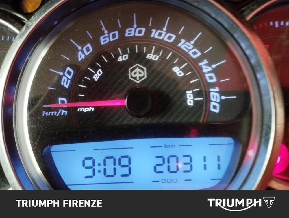 Piaggio Beverly 300 i.e. ABS-ASR (2016 - 20) (4)