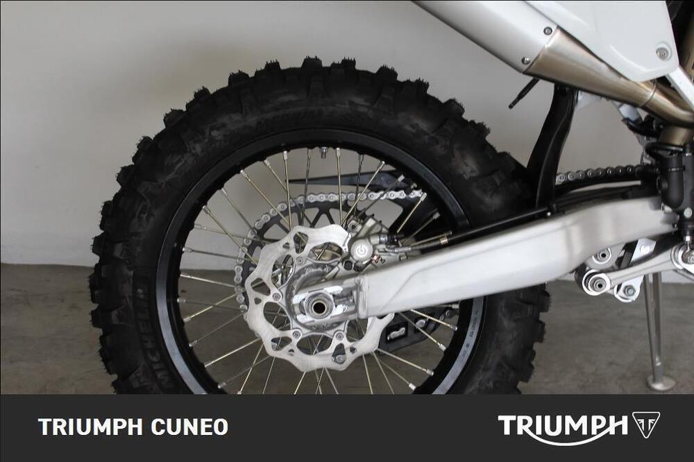 Triumph TF 250-E (2026) (3)