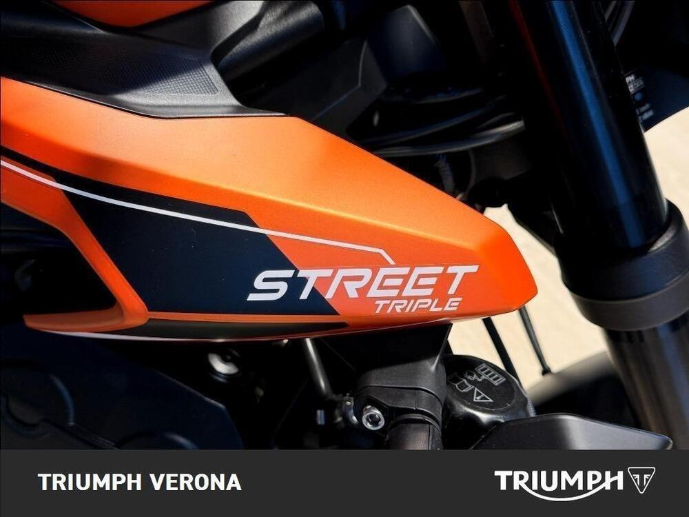 Triumph Street Triple 765 R (2023 - 25) (4)