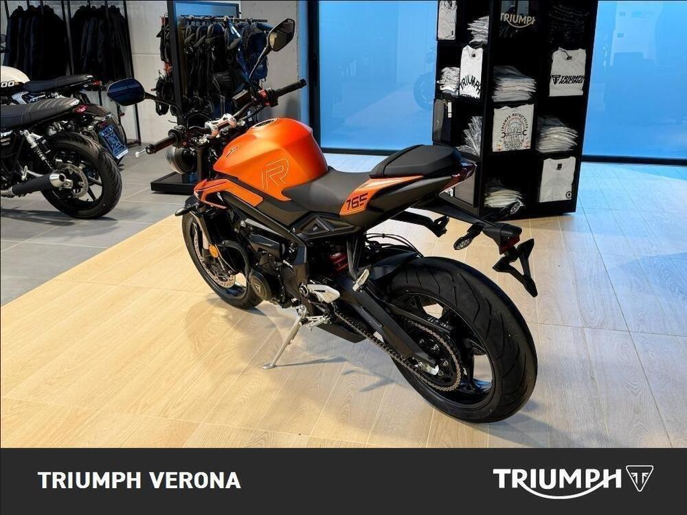 Triumph Street Triple 765 R (2023 - 25) (11)