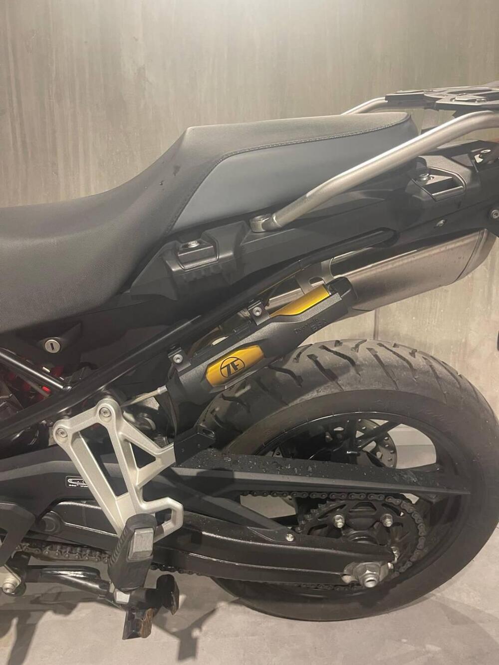 Bmw F 750 GS (2021 - 24) (2)