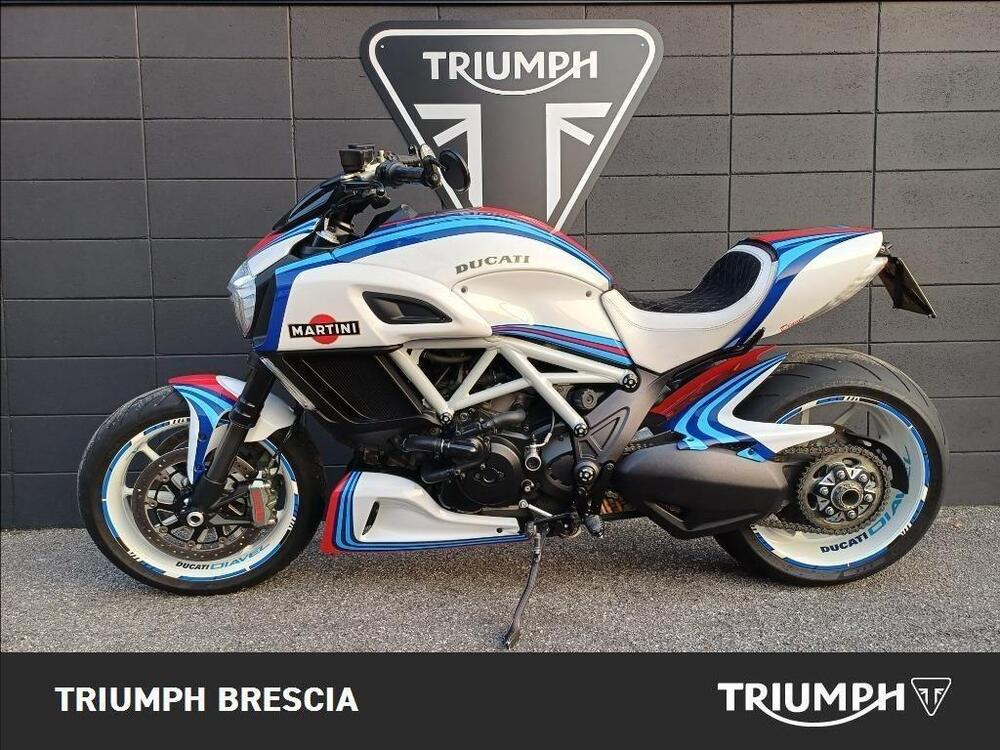 Ducati Diavel 1200 Carbon (2010 - 13) (11)