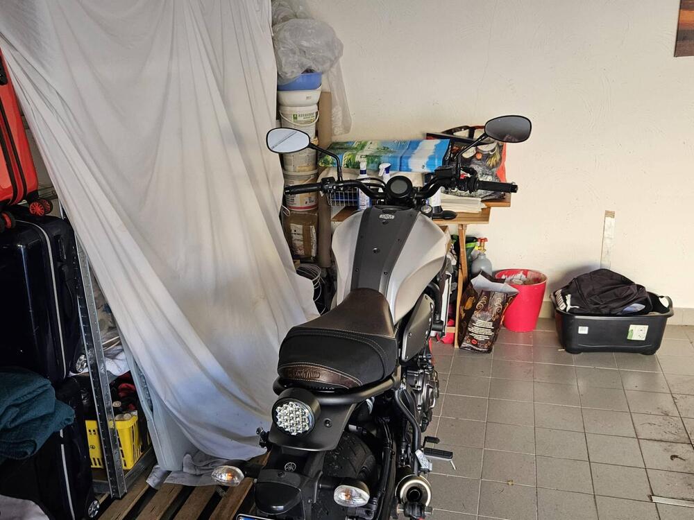 Yamaha XSR 700 ABS (2016 - 20) (2)