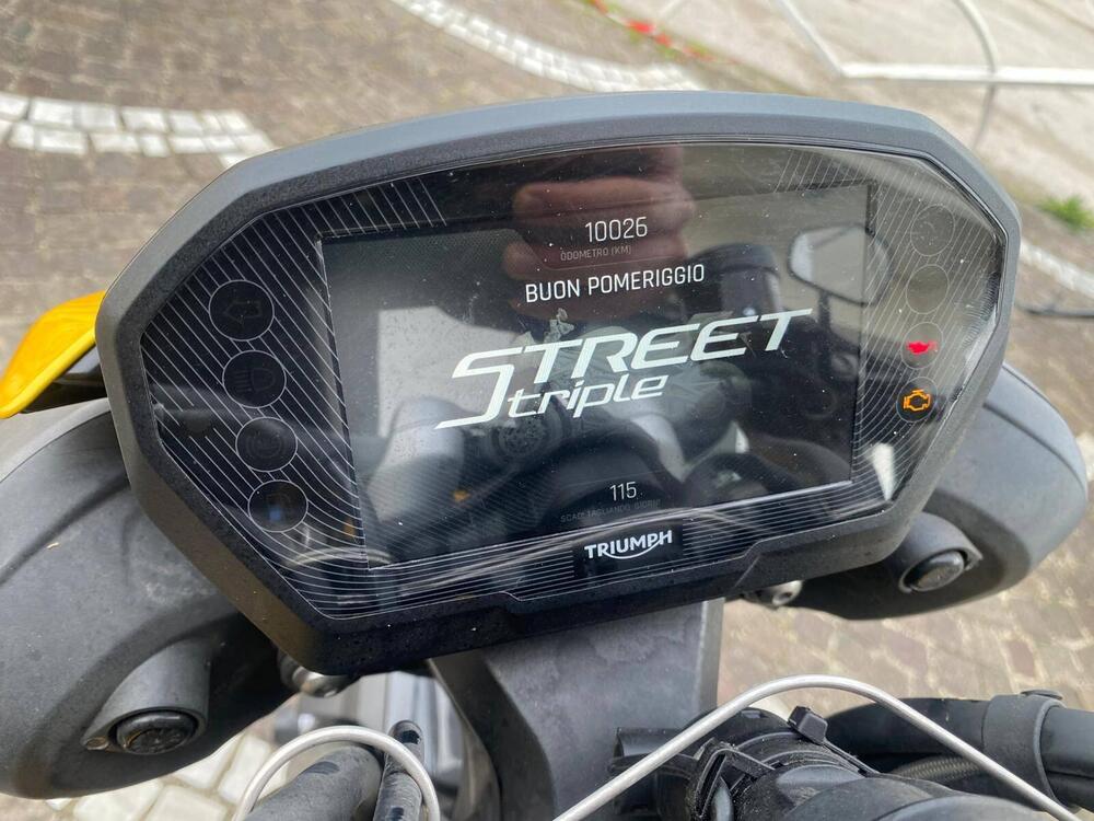 Triumph Street Triple 765 RS (2023 - 25) (3)