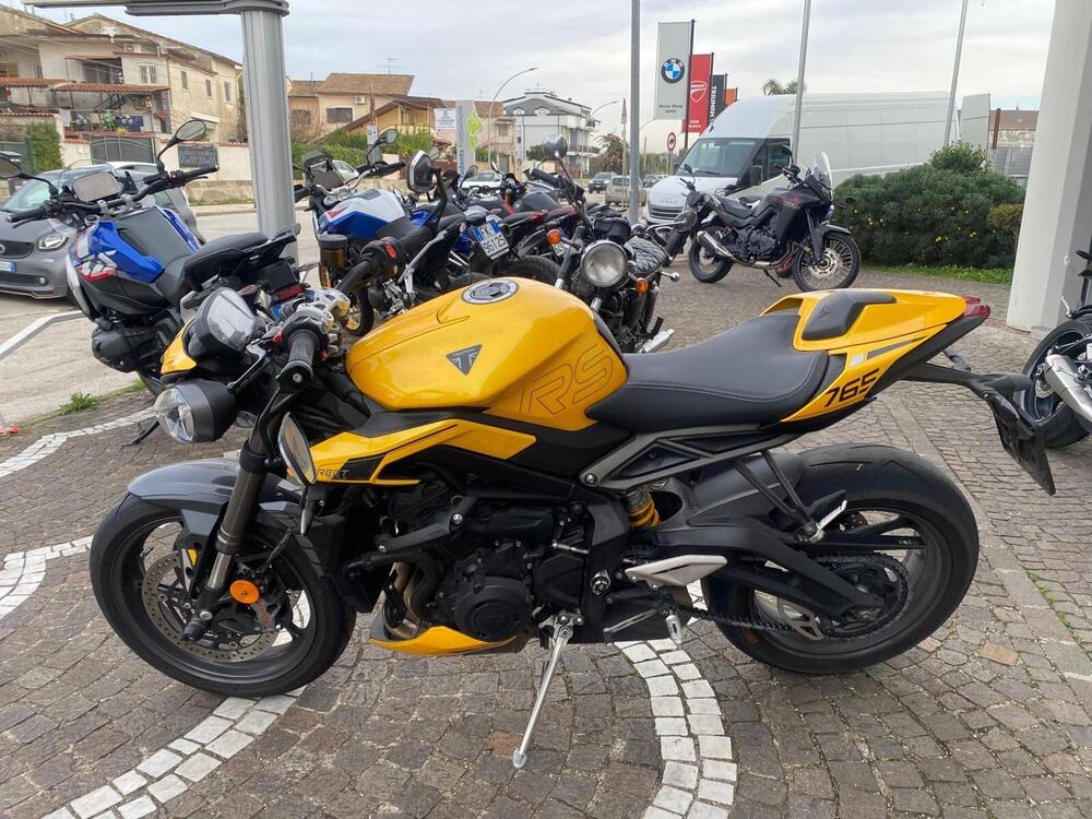 Triumph Street Triple 765 RS (2023 - 25) (2)
