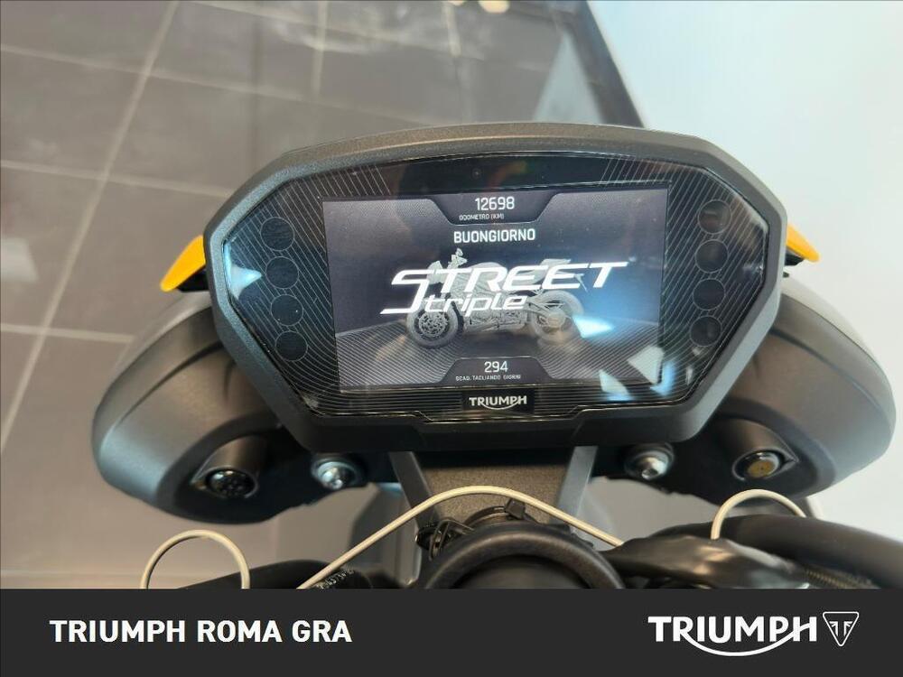 Triumph Street Triple 765 RS (2023 - 25) (4)