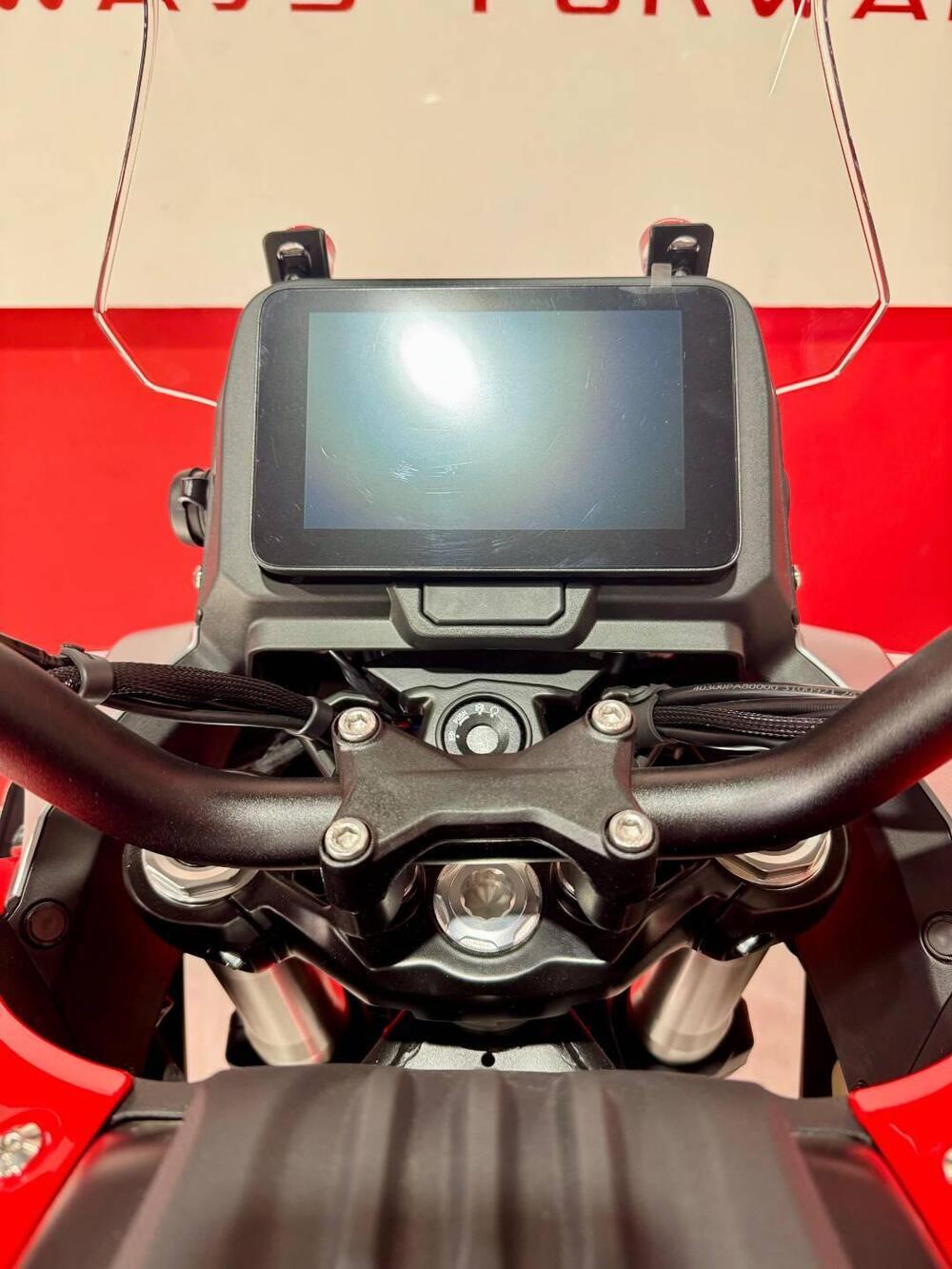 QJ Motor SRT 700 SX (2025) (5)