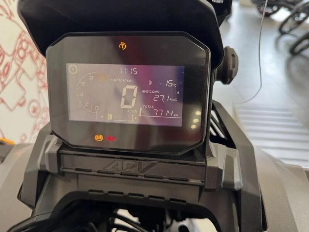 Honda ADV 350 (2022 - 24) (7)
