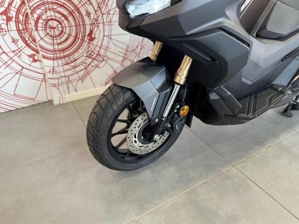 Honda ADV 350 (2022 - 24) (13)