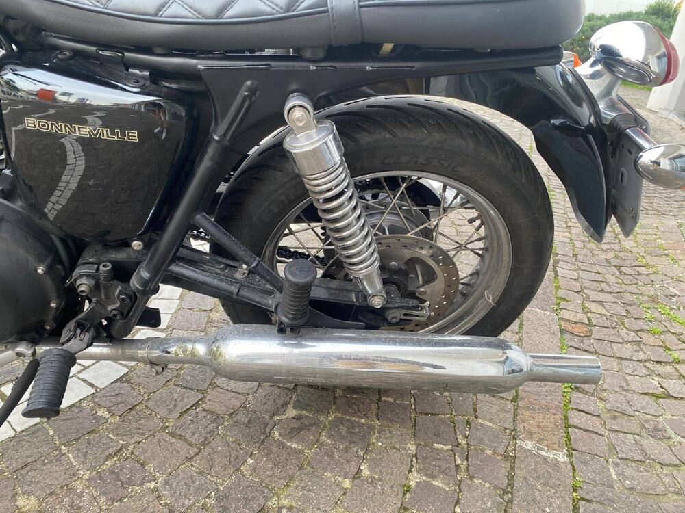 Triumph Bonneville T100 (2001 - 07) (10)