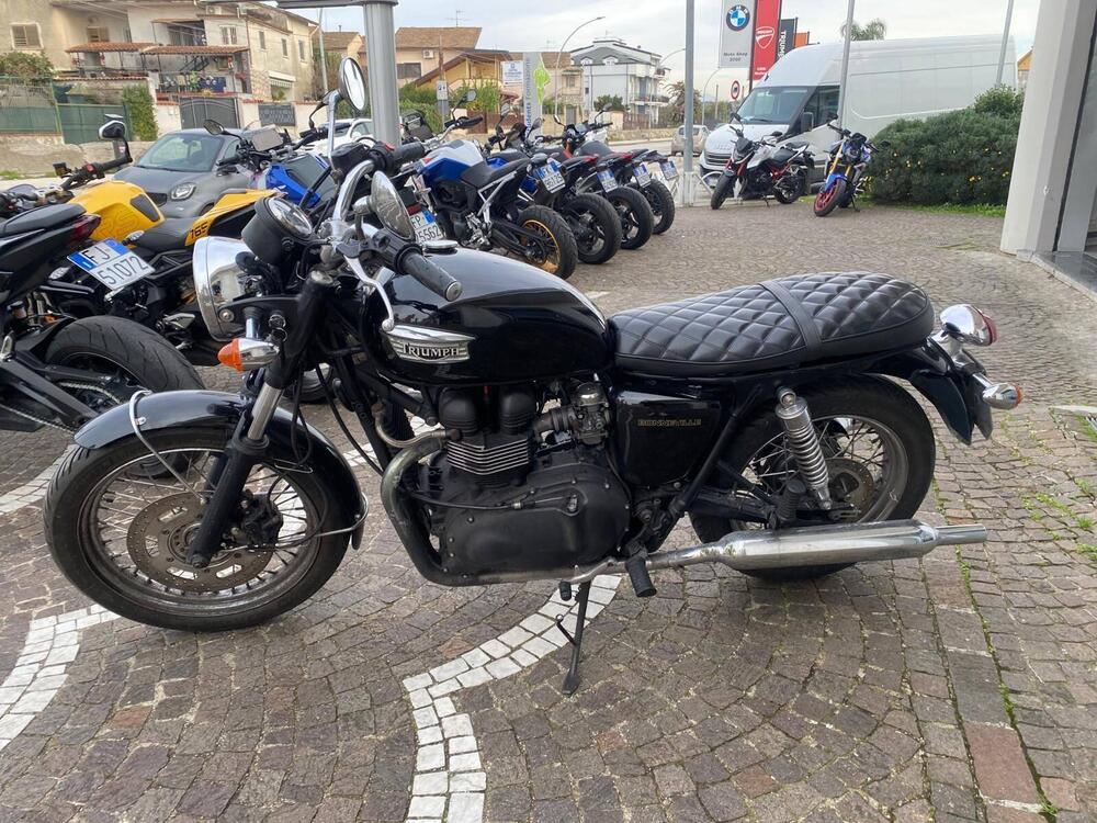 Triumph Bonneville T100 (2001 - 07) (2)