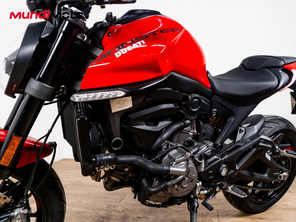 Ducati Monster 937 (2021 - 25) (9)