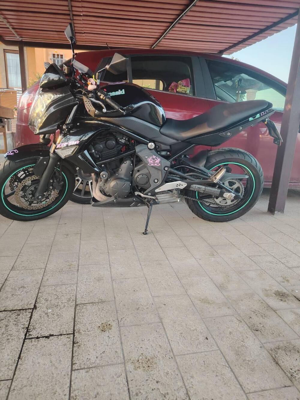 Kawasaki ER-6N (2009 - 11) (2)