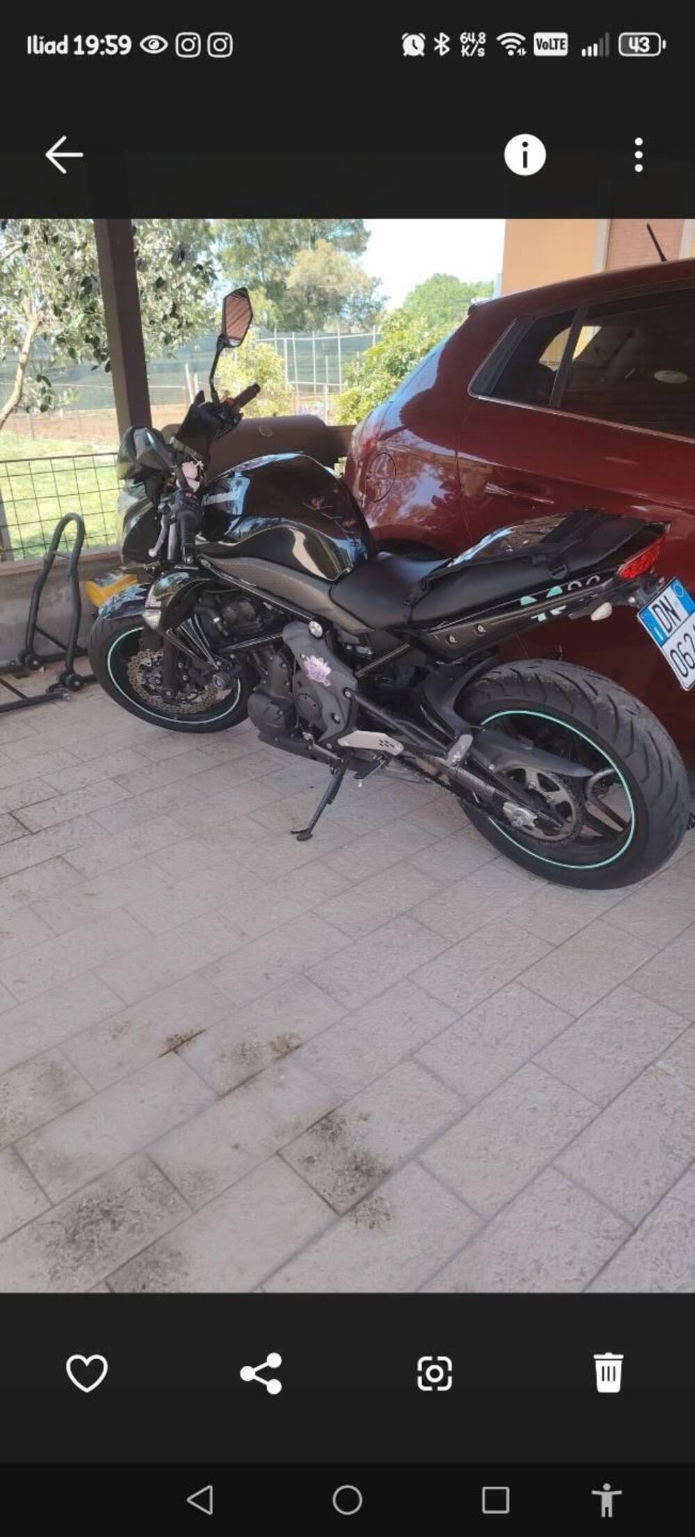 Kawasaki ER-6N (2009 - 11) (5)