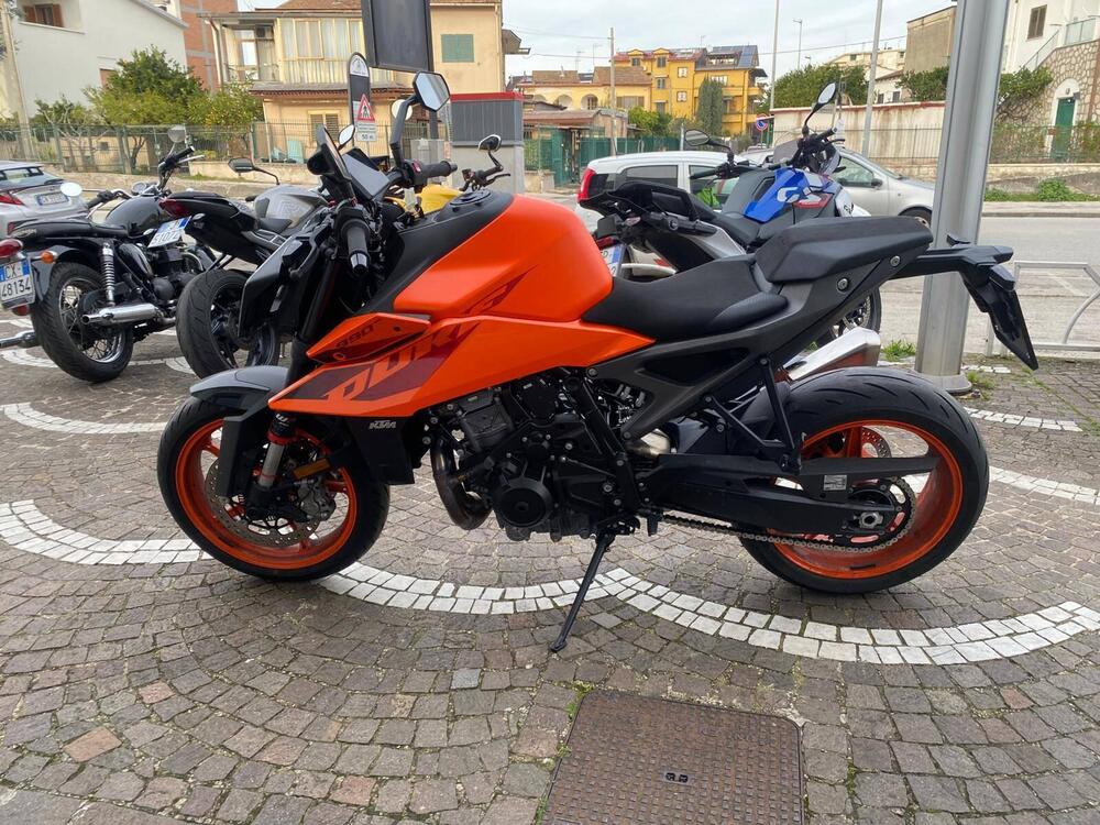 KTM 990 Duke (2024 - 26) (2)