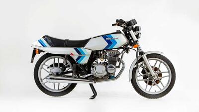 Moto Guzzi 2C 125 4T