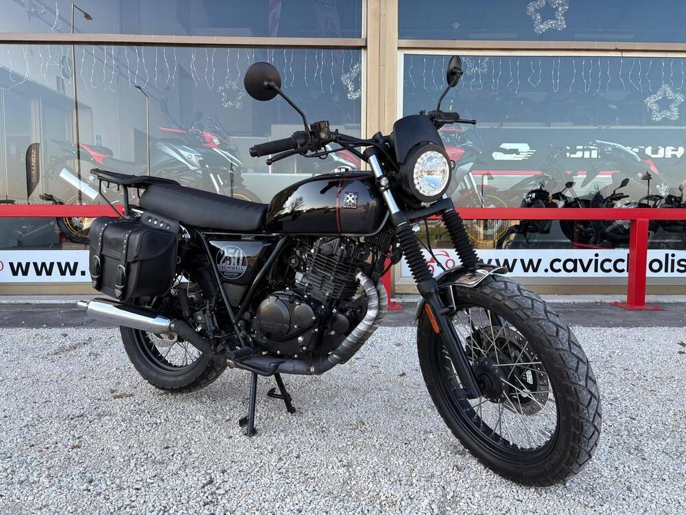 Brixton Motorcycles Cromwell 250 (2021 - 25) (2)