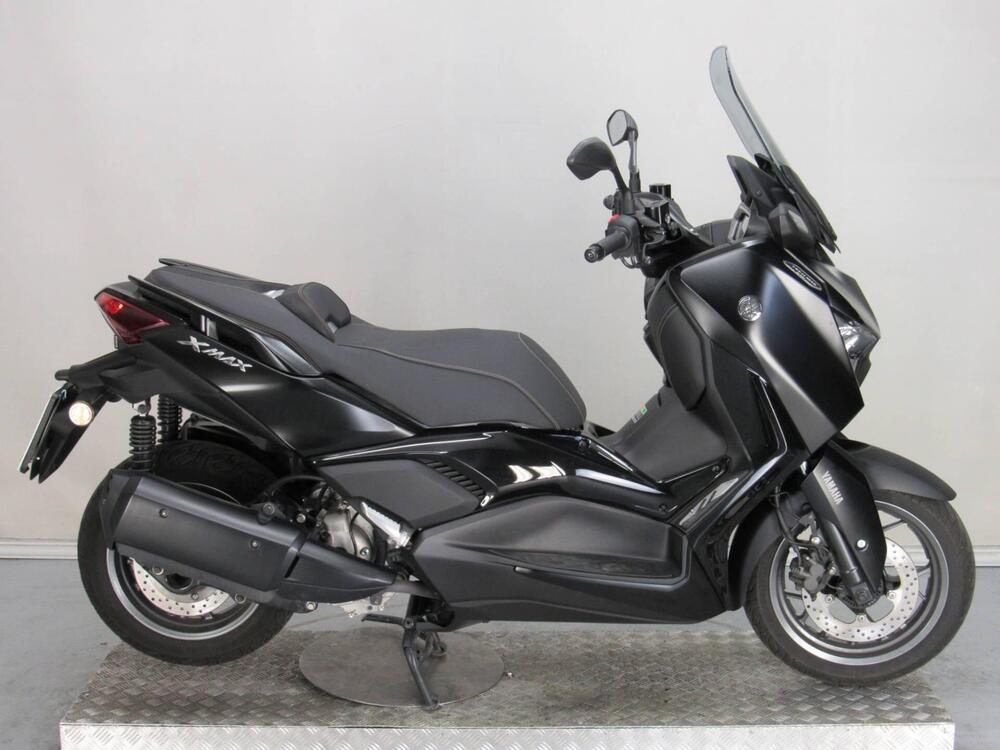 Yamaha X-Max 300 Tech Max (2021 - 24)