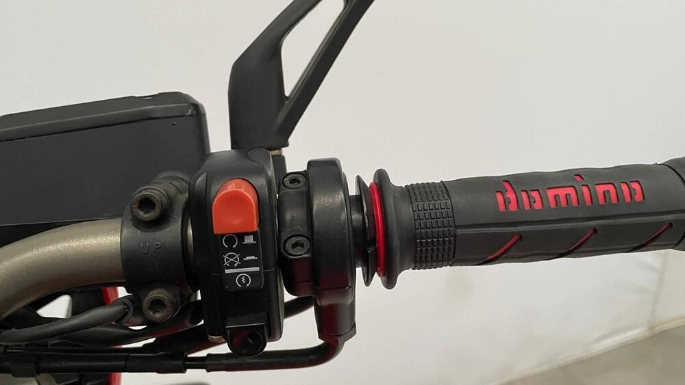 Aprilia Shiver 750 (2010 - 16) (15)