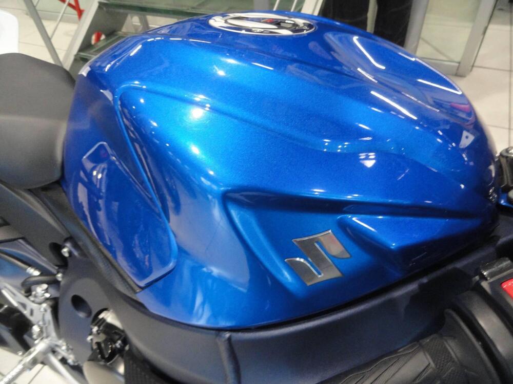Suzuki GSX R 750 (2011 - 17) (9)