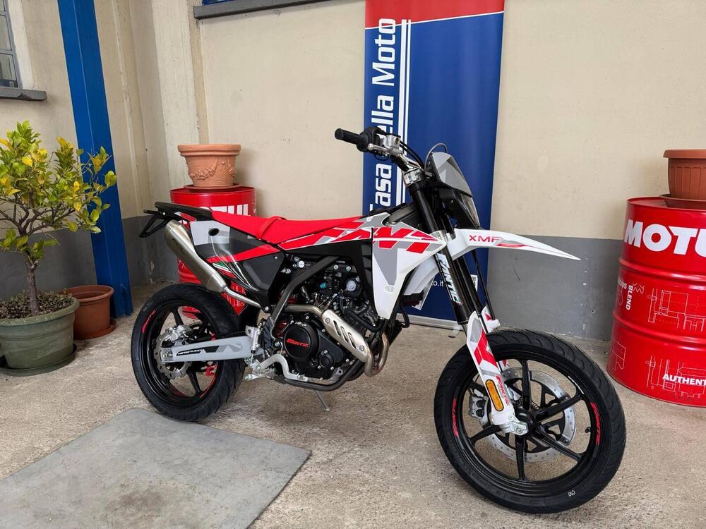 Fantic Motor XMF 125 Performance (2025) (2)