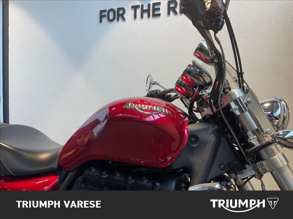 Triumph Rocket 3 Classic (2006 - 11) (6)