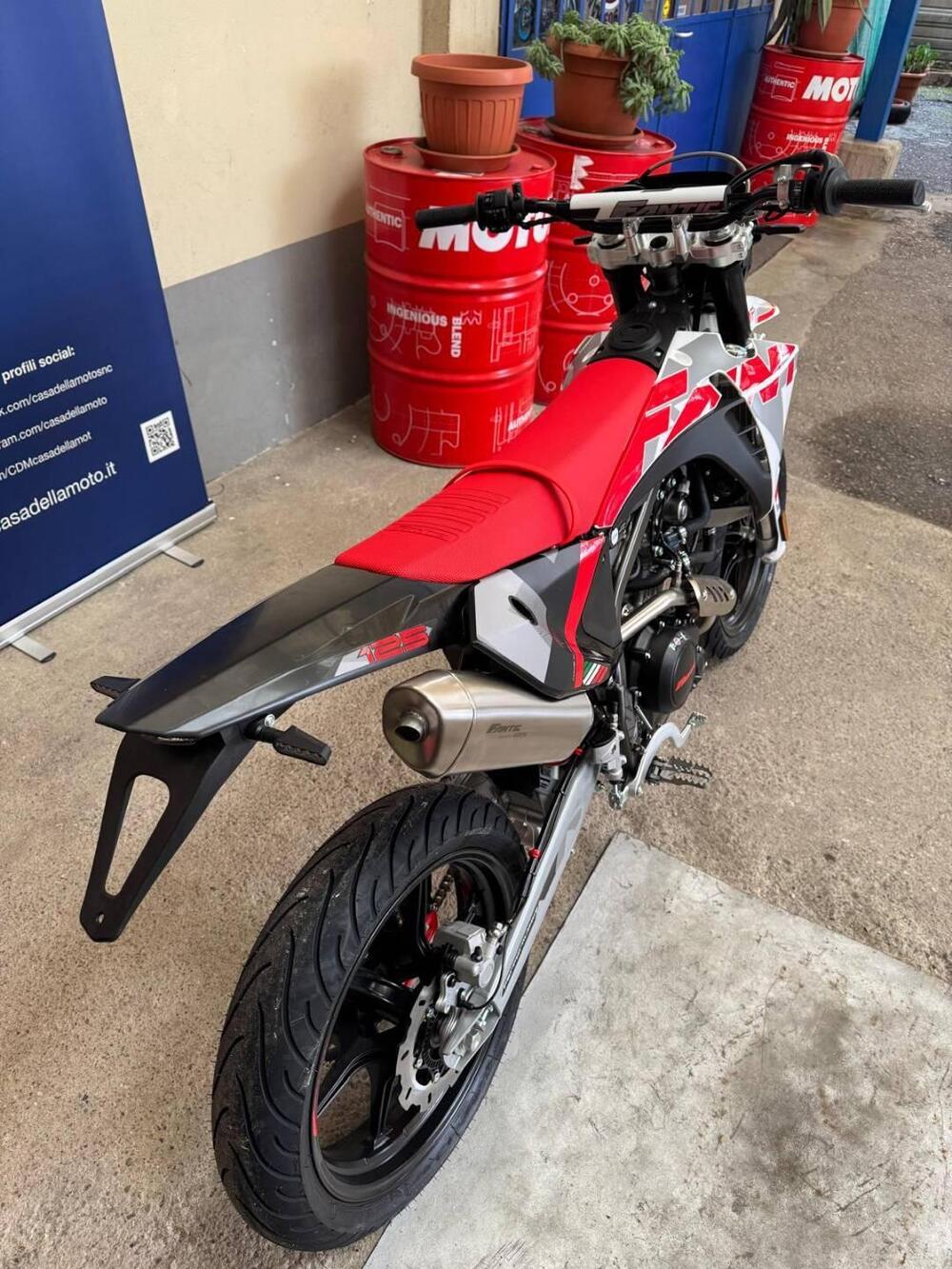 Fantic Motor XMF 125 Performance (2025) (6)
