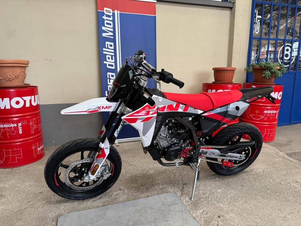 Fantic Motor XMF 125 Performance (2025) (11)