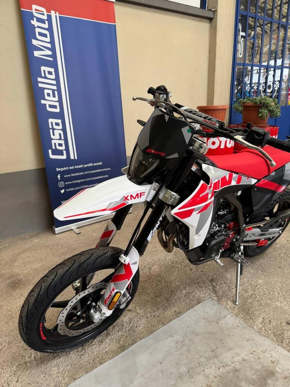 Fantic Motor XMF 125 Performance (2025) (13)